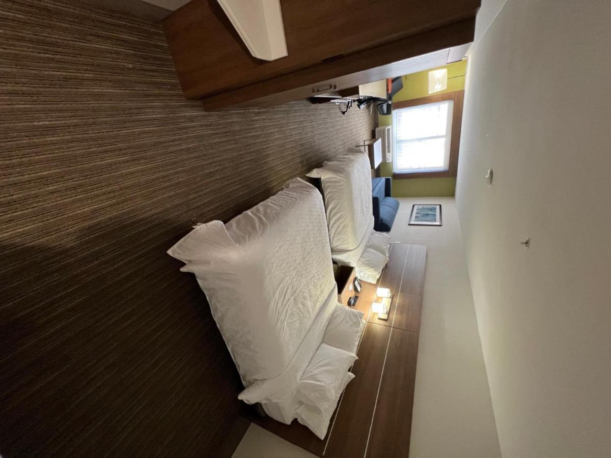 Holiday Inn Express Hotel & Suites Lake Elsinore By Ihg Exteriér fotografie
