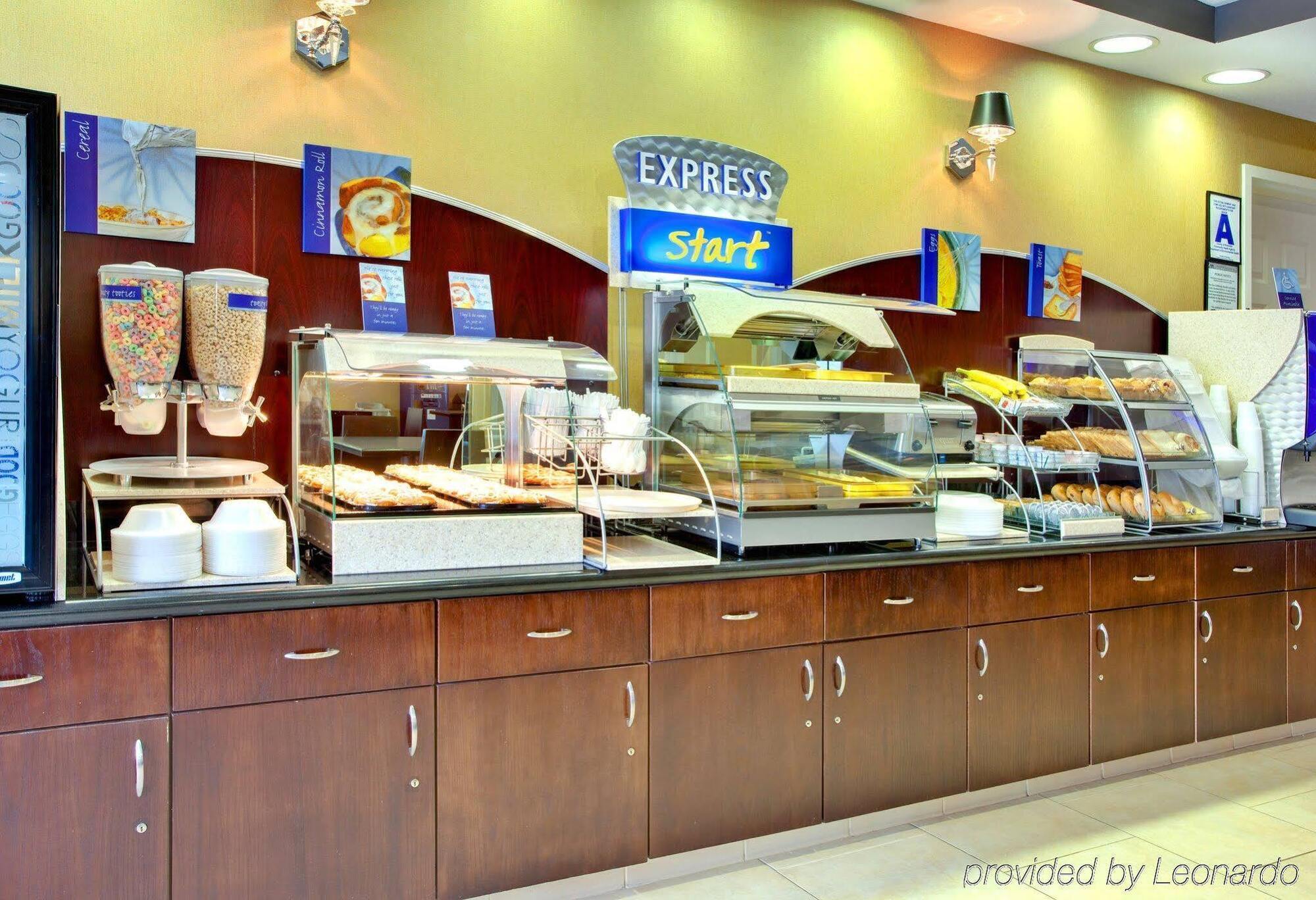 Holiday Inn Express Hotel & Suites Lake Elsinore By Ihg Exteriér fotografie