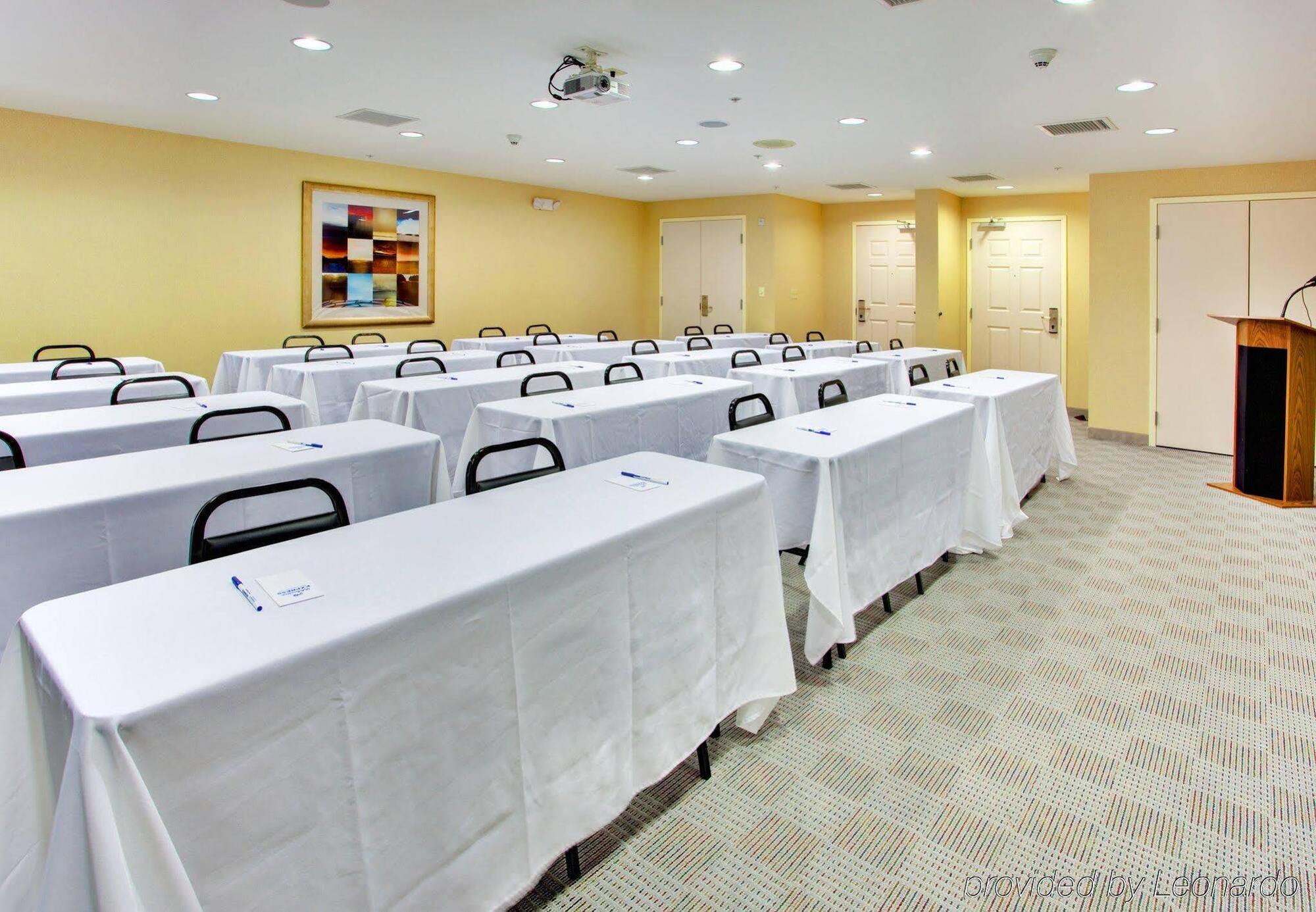 Holiday Inn Express Hotel & Suites Lake Elsinore By Ihg Exteriér fotografie