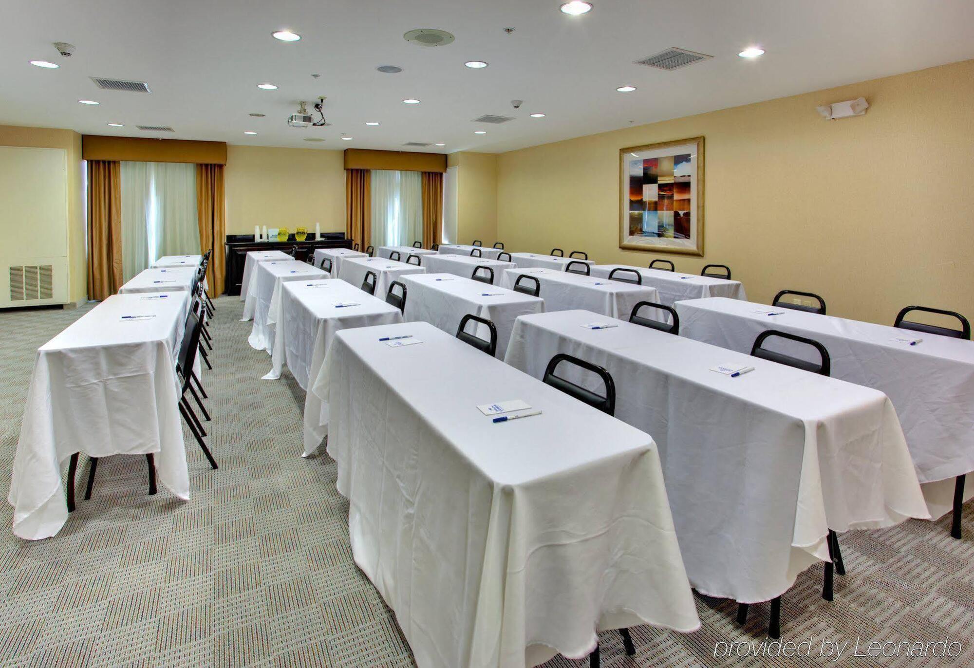 Holiday Inn Express Hotel & Suites Lake Elsinore By Ihg Exteriér fotografie
